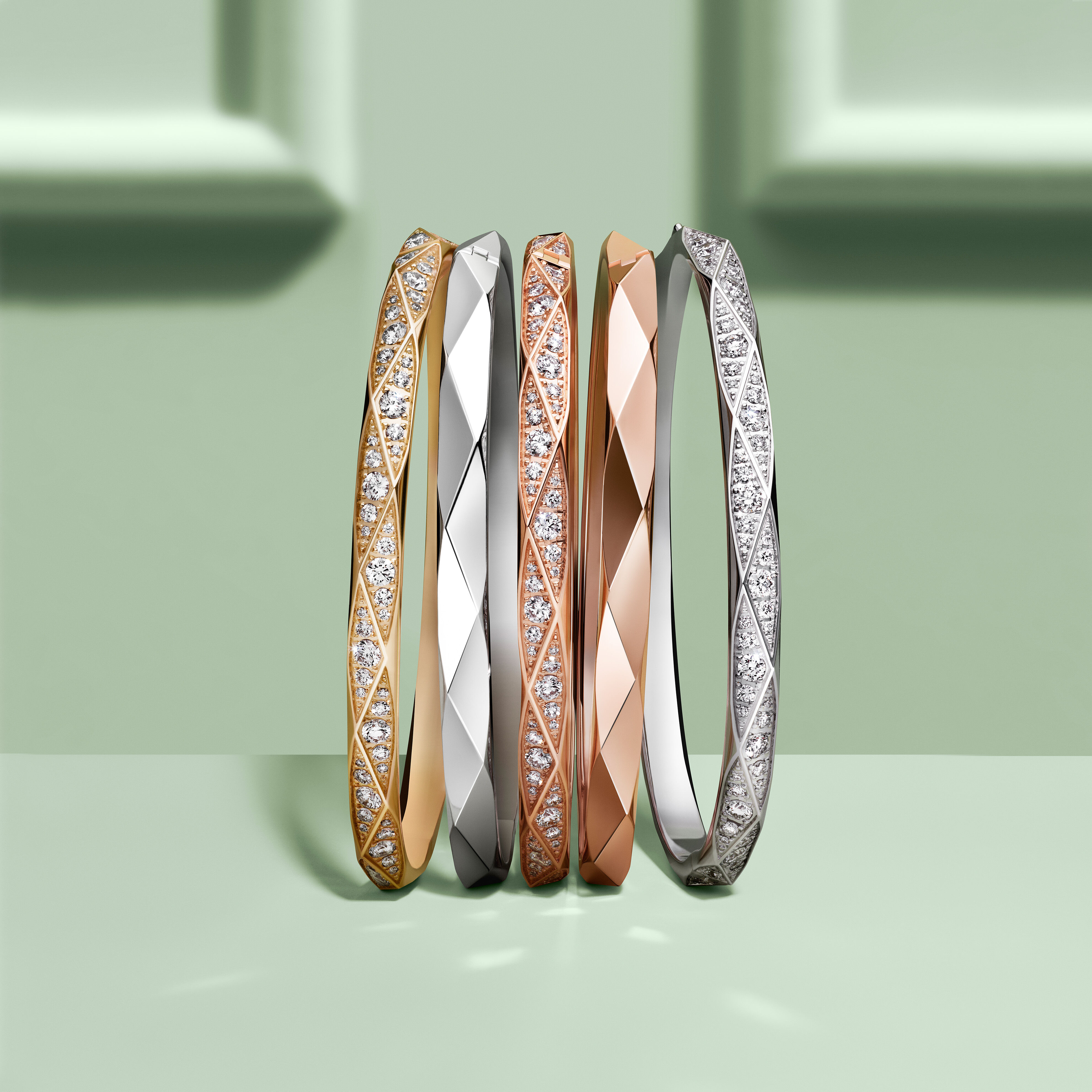Image of Laurence Graff Signature Bangles